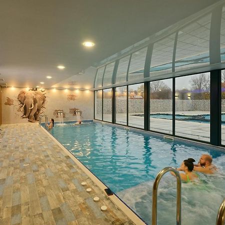 Hotel Hello Hissar Хисаря Екстер'єр фото