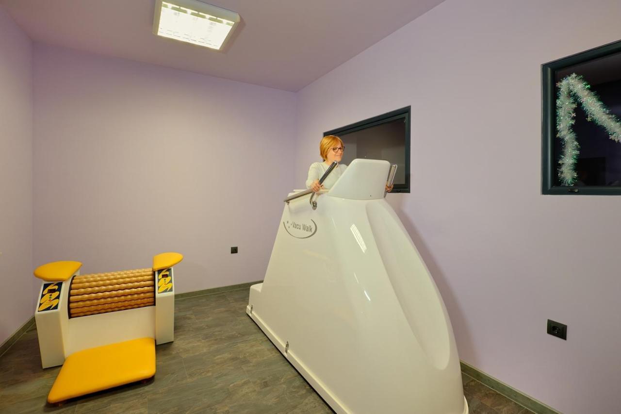 Hotel Hello Hissar Хисаря Екстер'єр фото