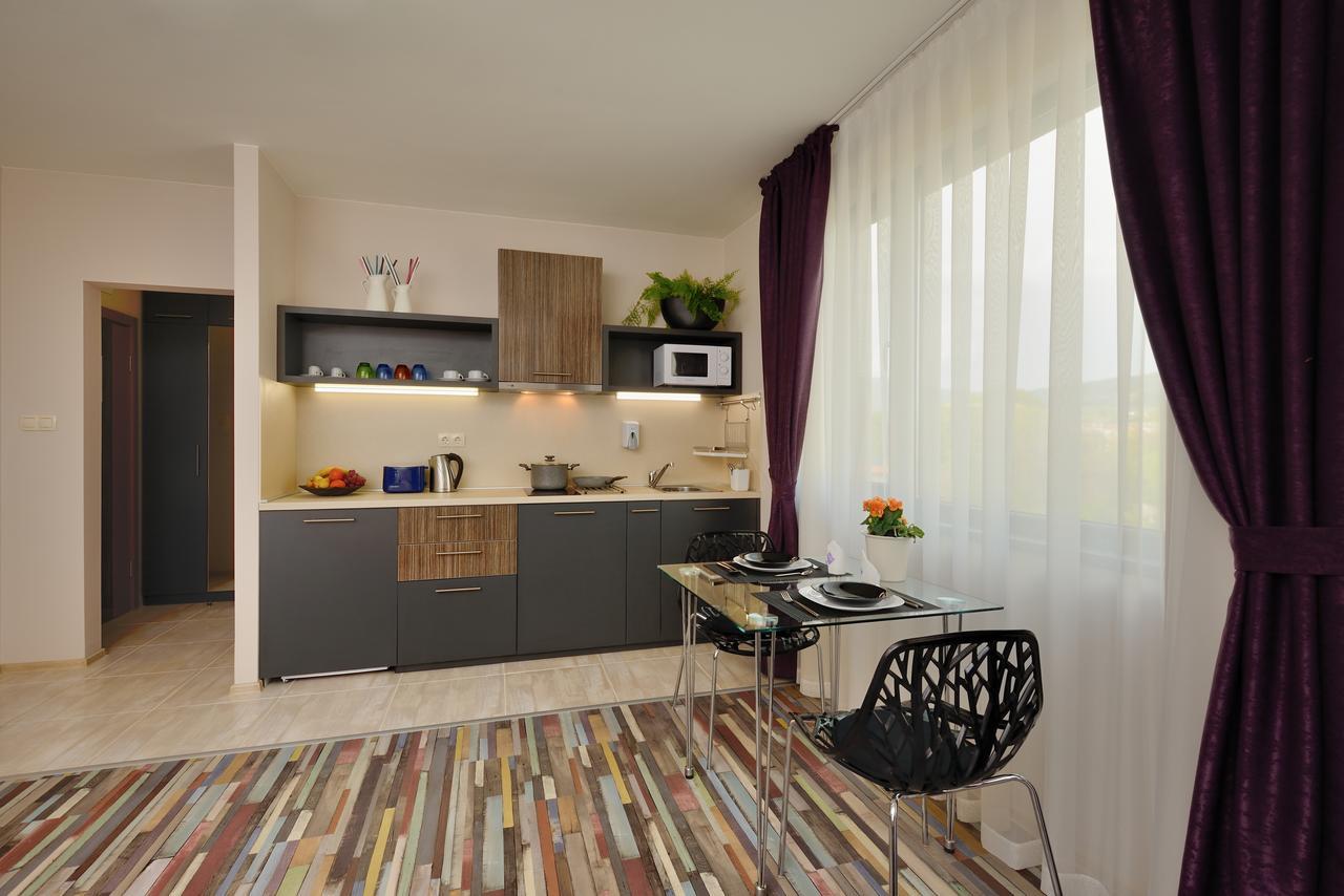 Hotel Hello Hissar Хисаря Екстер'єр фото